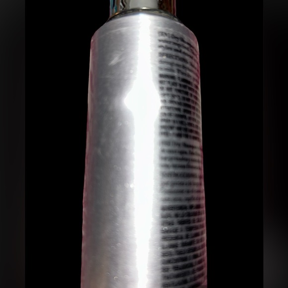 Kenra Dry Shampoo - Picture 2 of 4